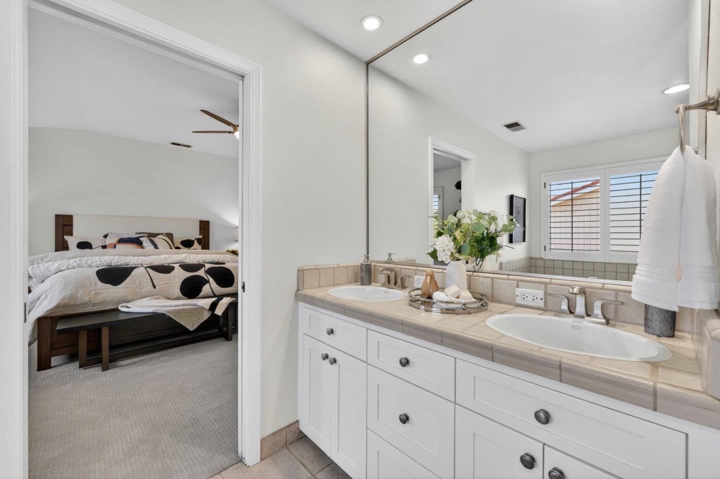 Property photo 51