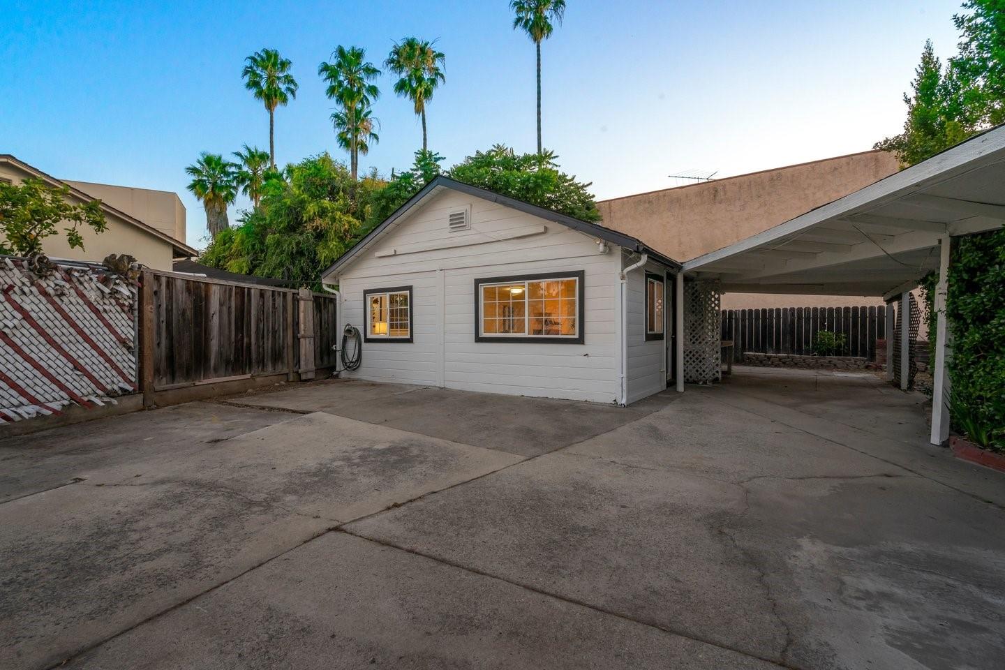 Property photo 41