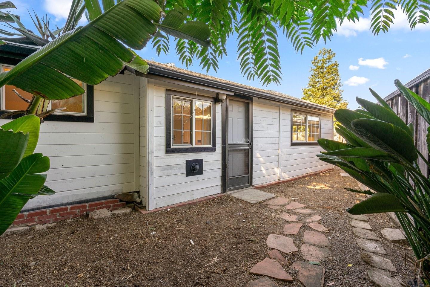 Property photo 44