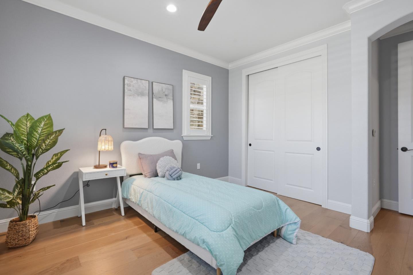 Property photo 43