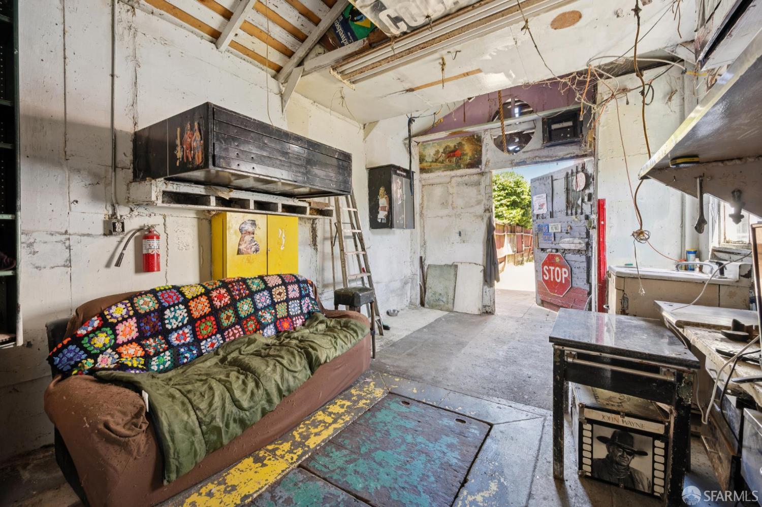 Property photo 40