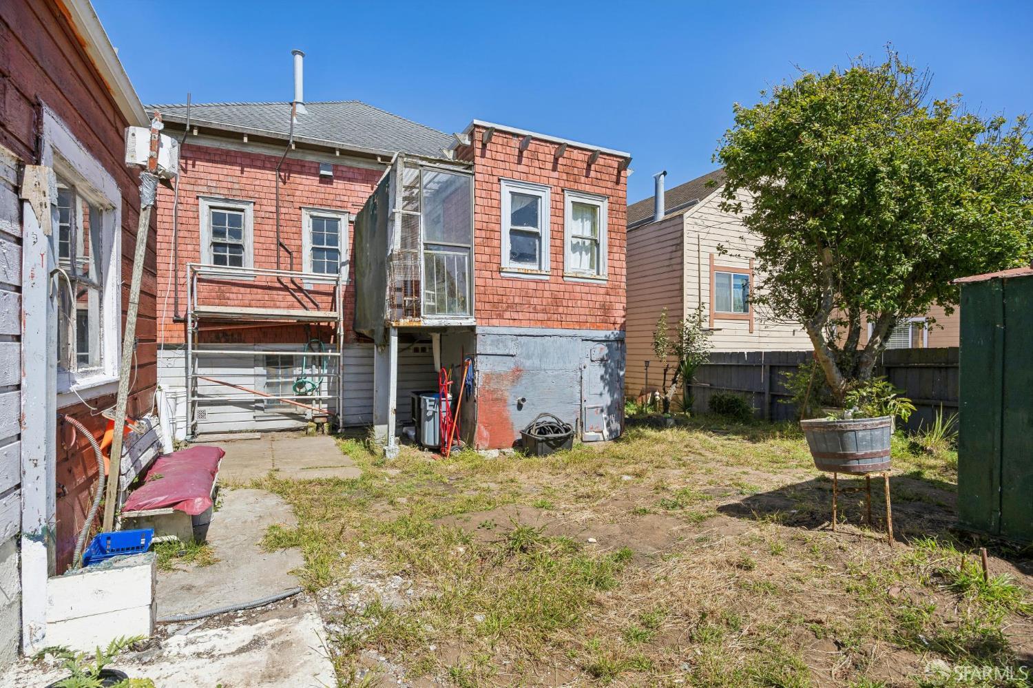 Property photo 44