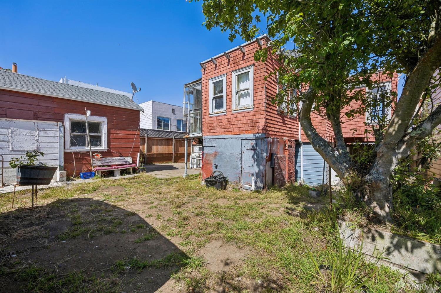 Property photo 46