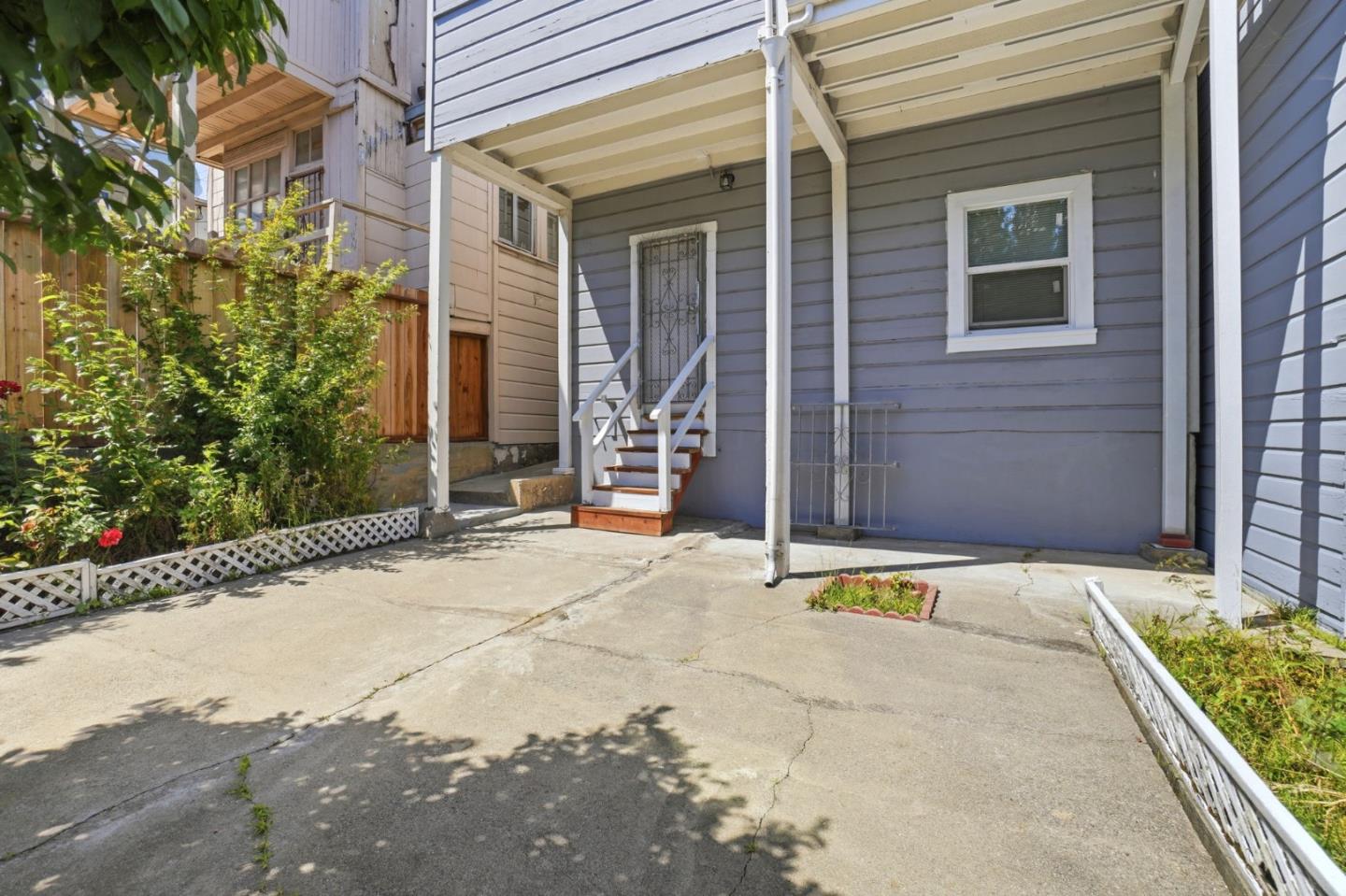 Property photo 32
