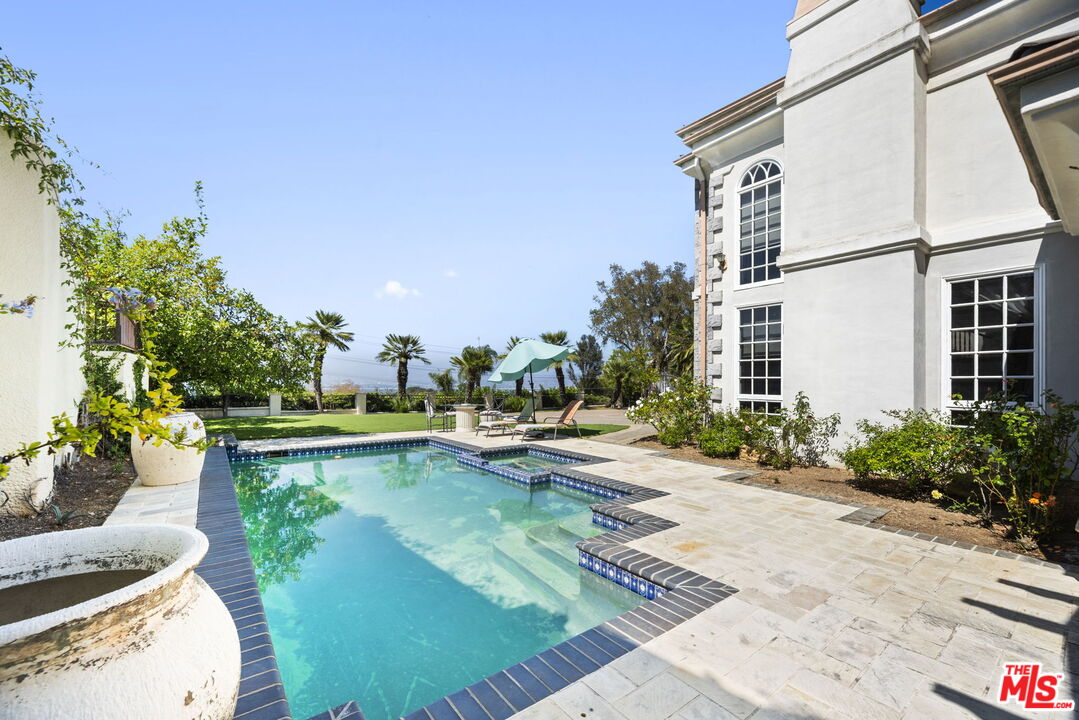 Property photo 29