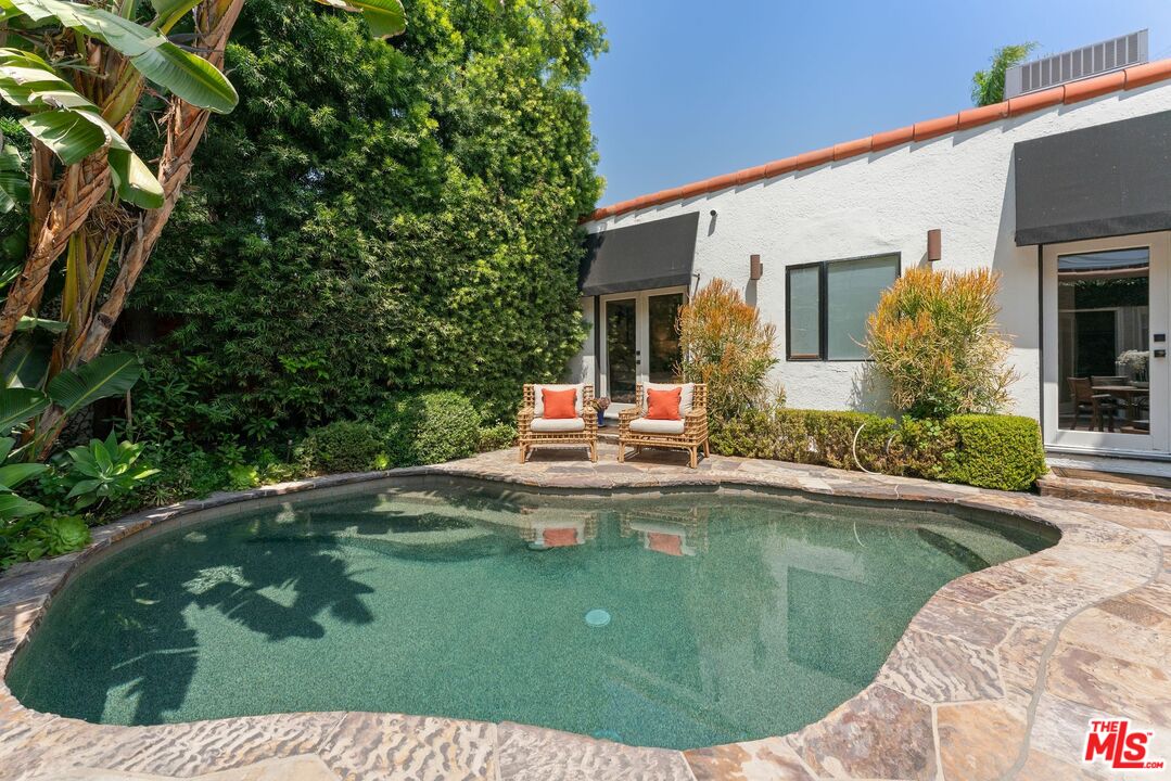 Property photo 31