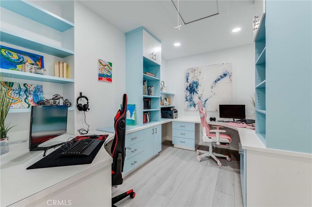 Property photo 33