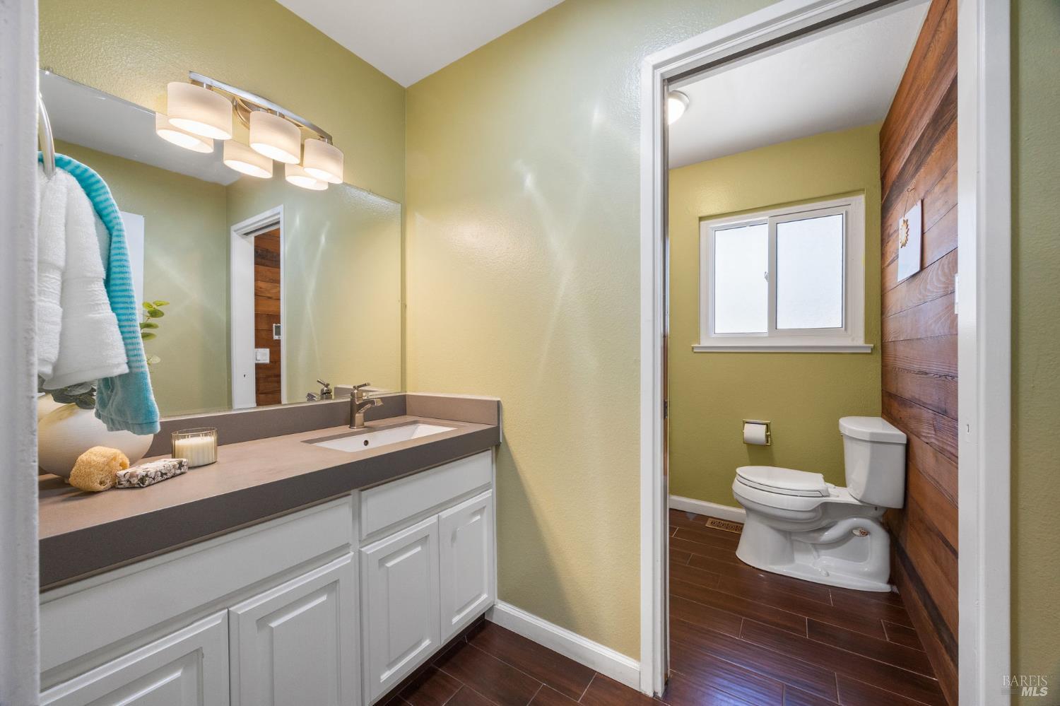 Property photo 35