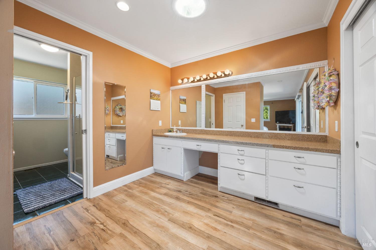 Property photo 46