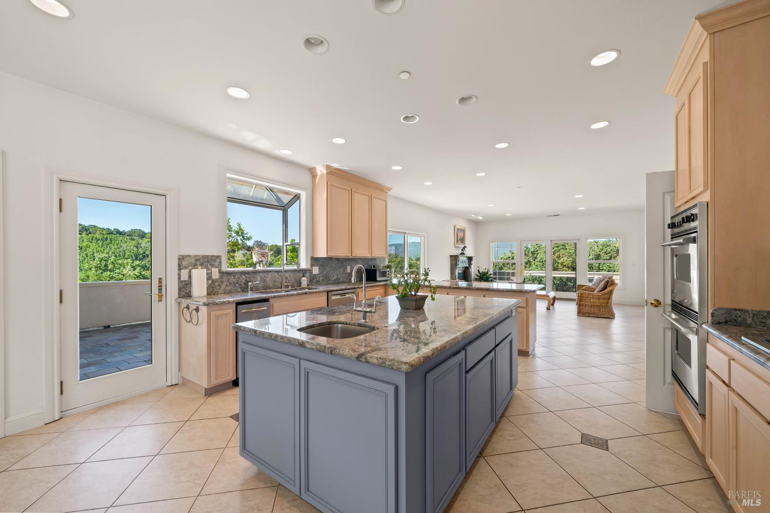Property photo 30
