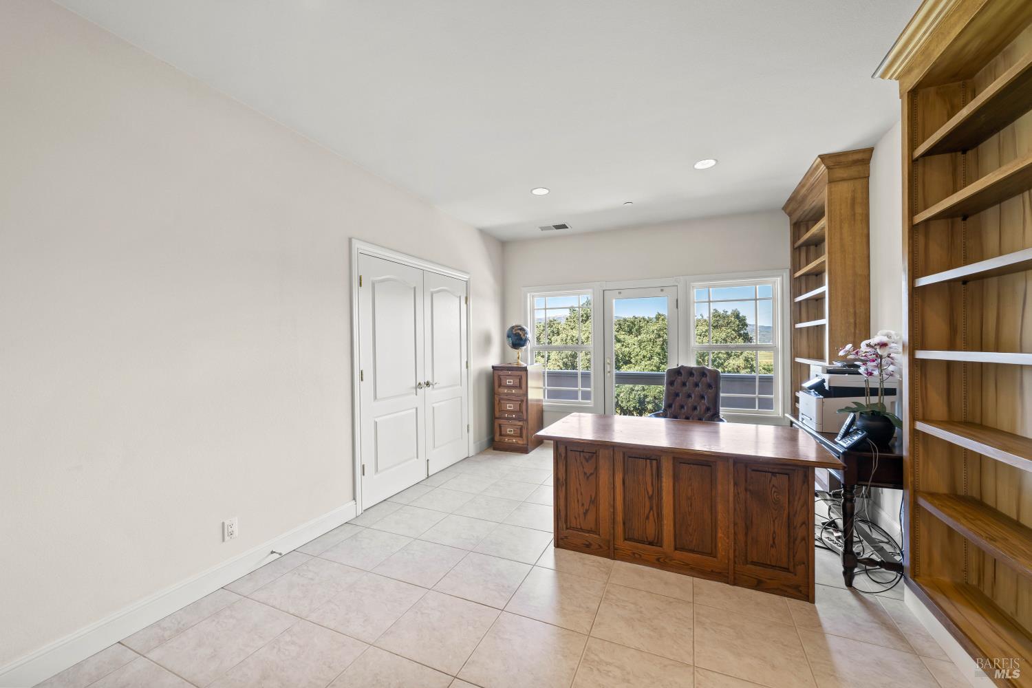 Property photo 46