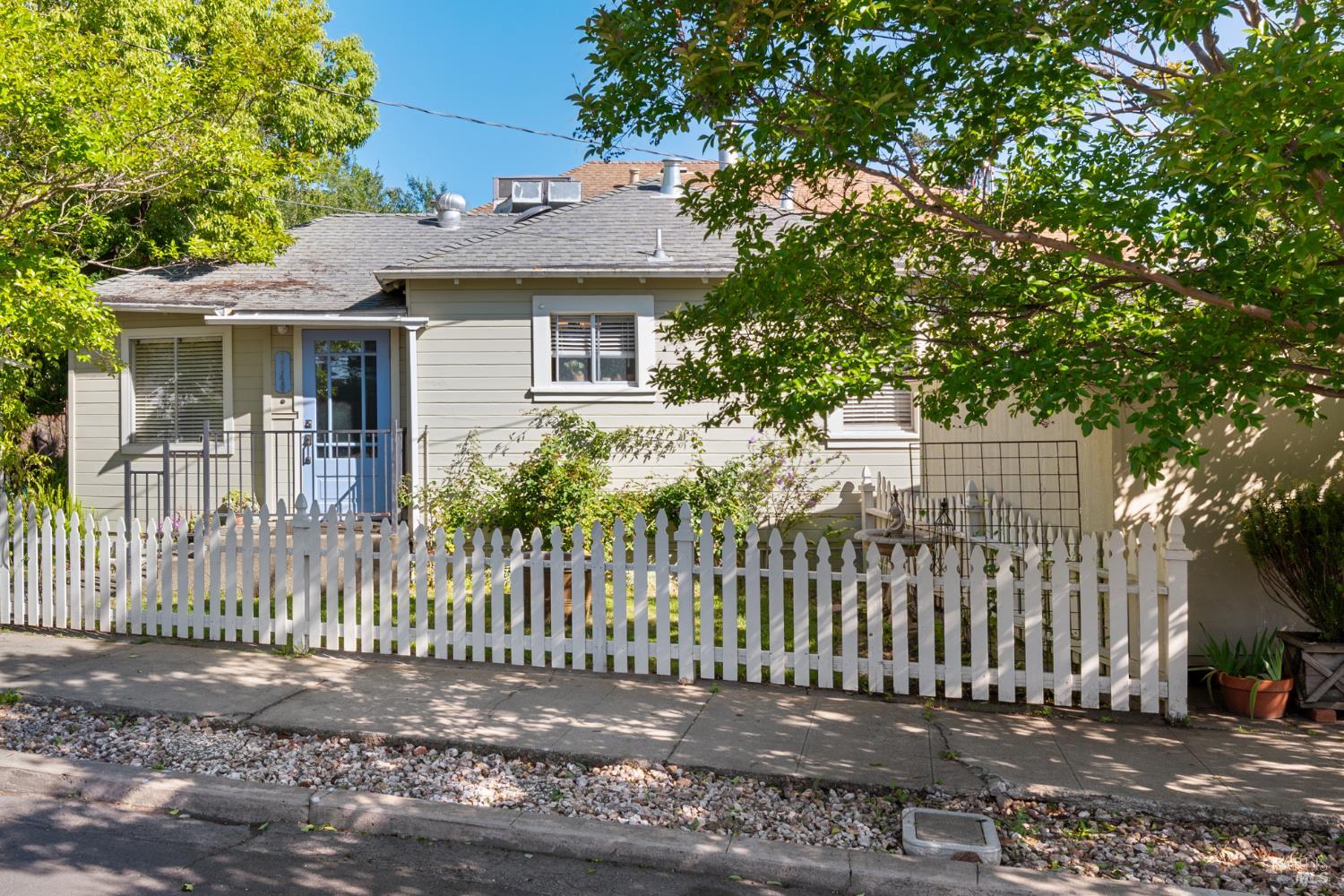 Property photo 8