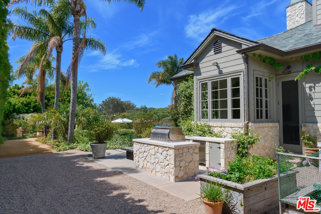 Property photo 50