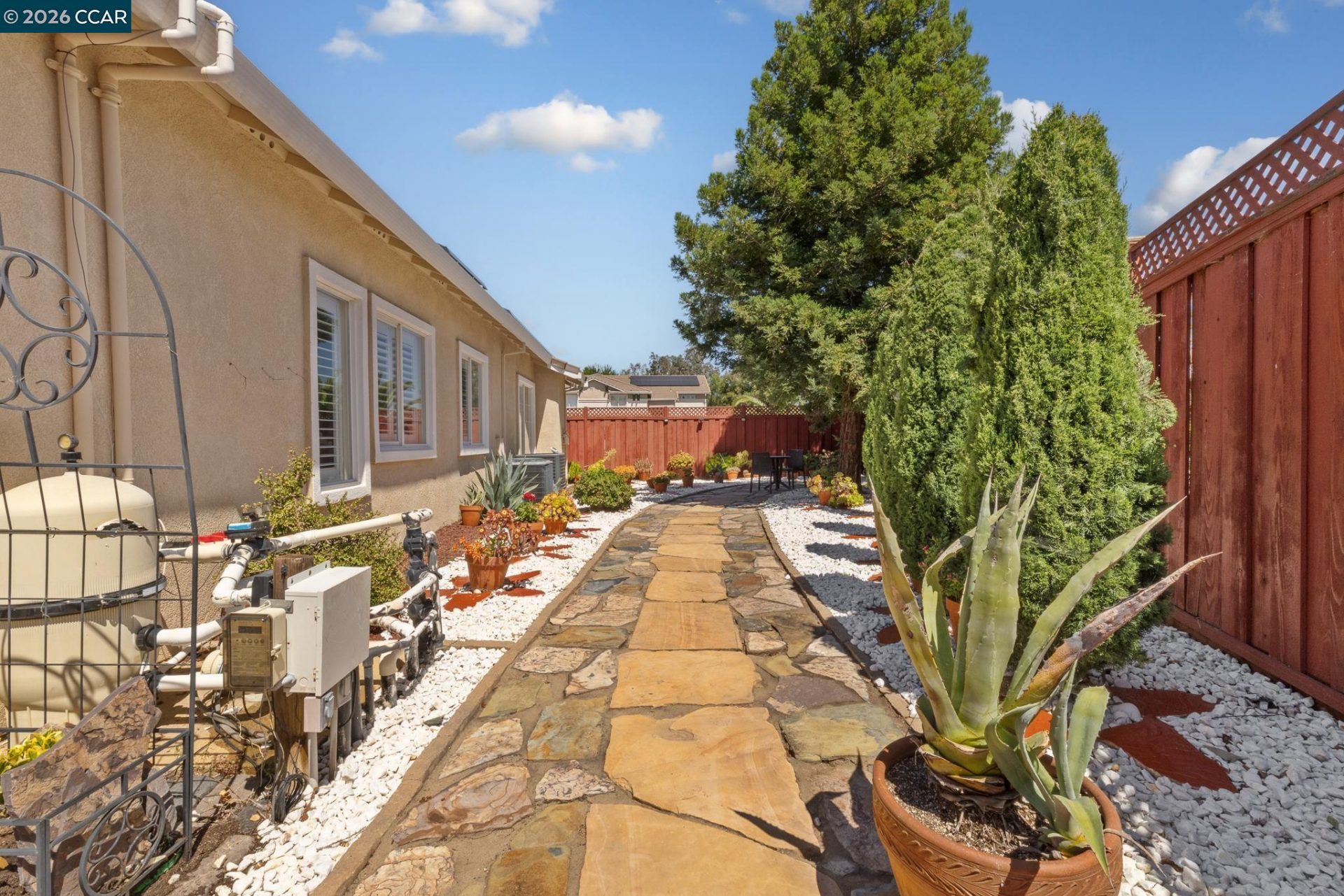 Property photo 33