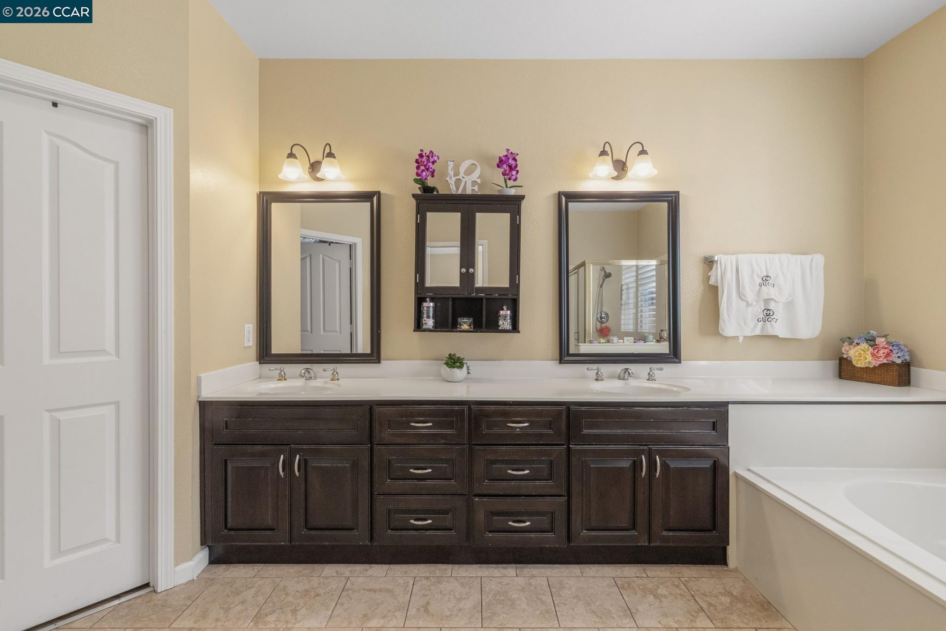 Property photo 40