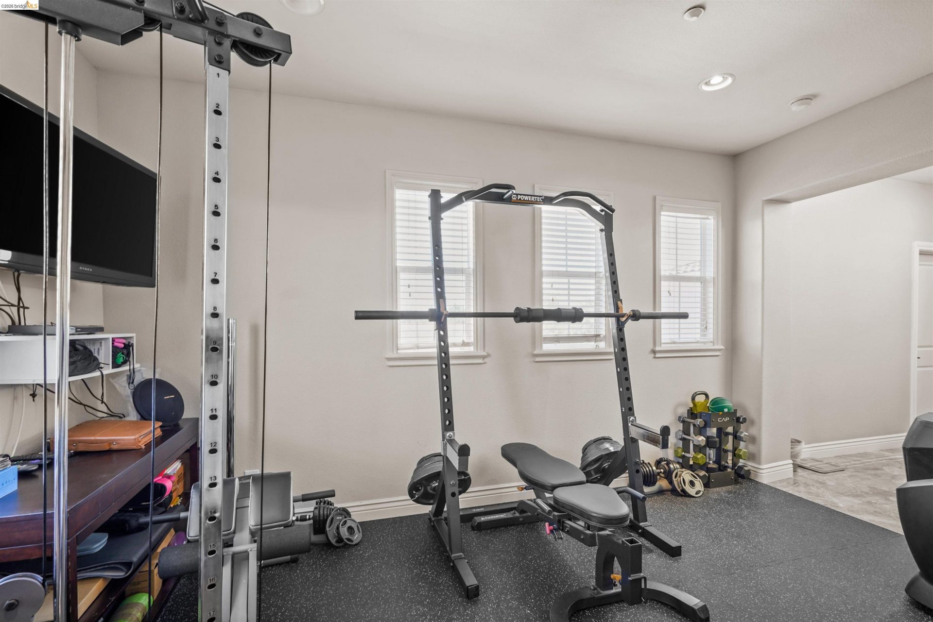Property photo 43