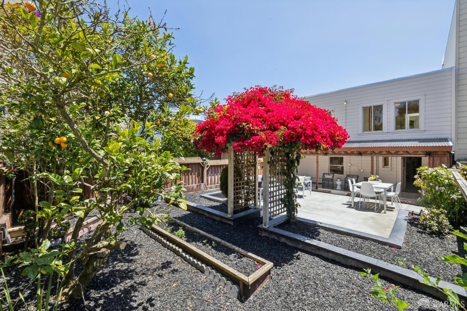 Property photo 50