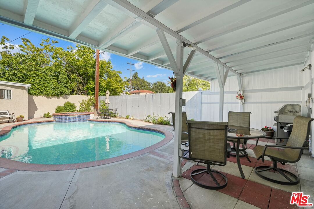 Property photo 49