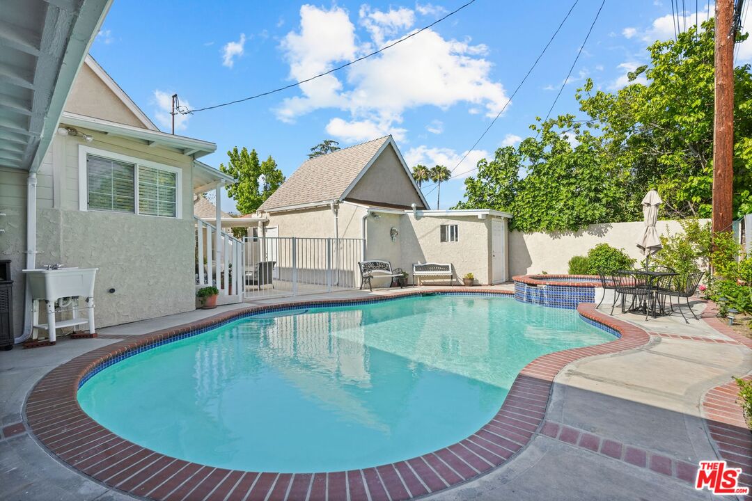 Property photo 51