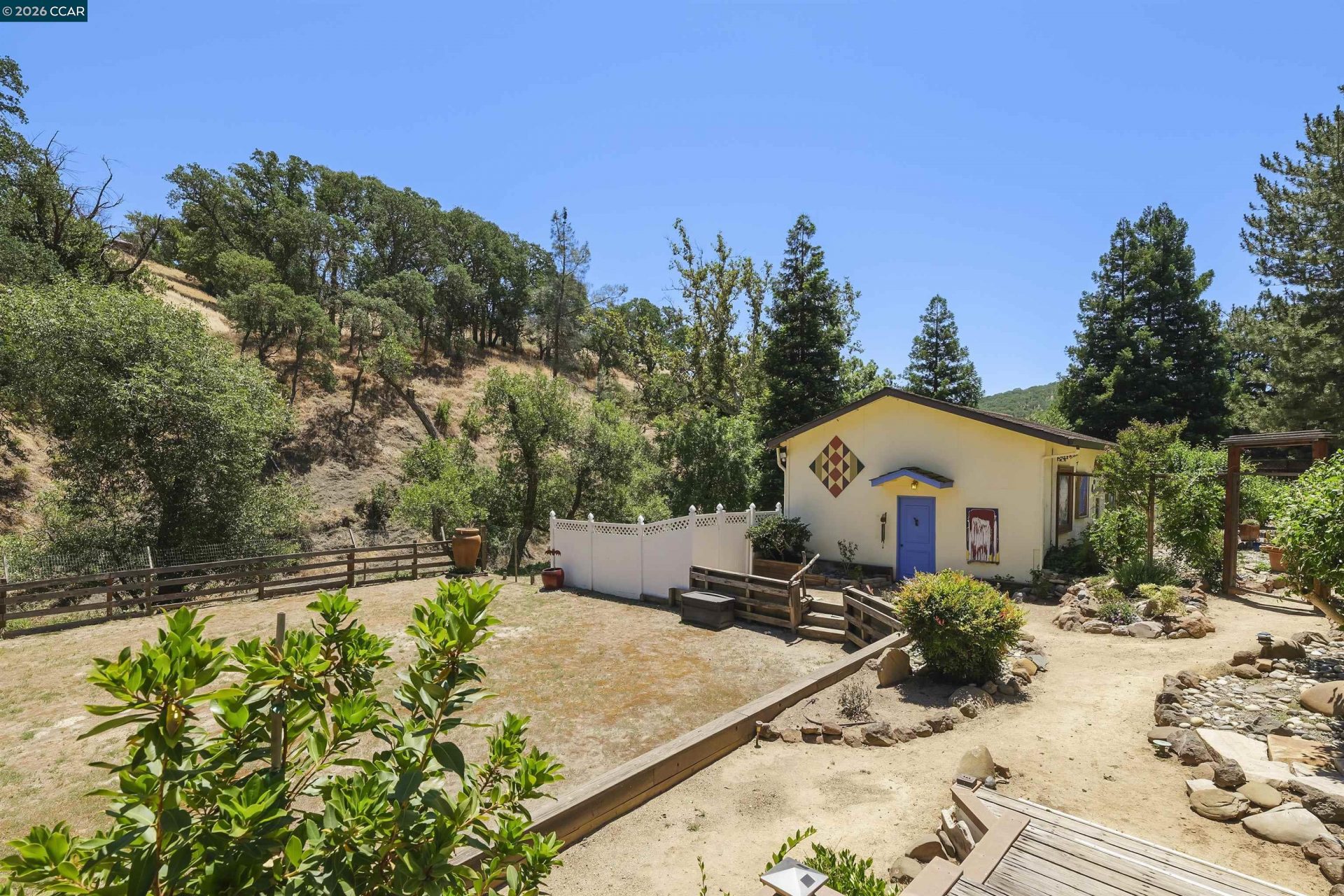 Property photo 38