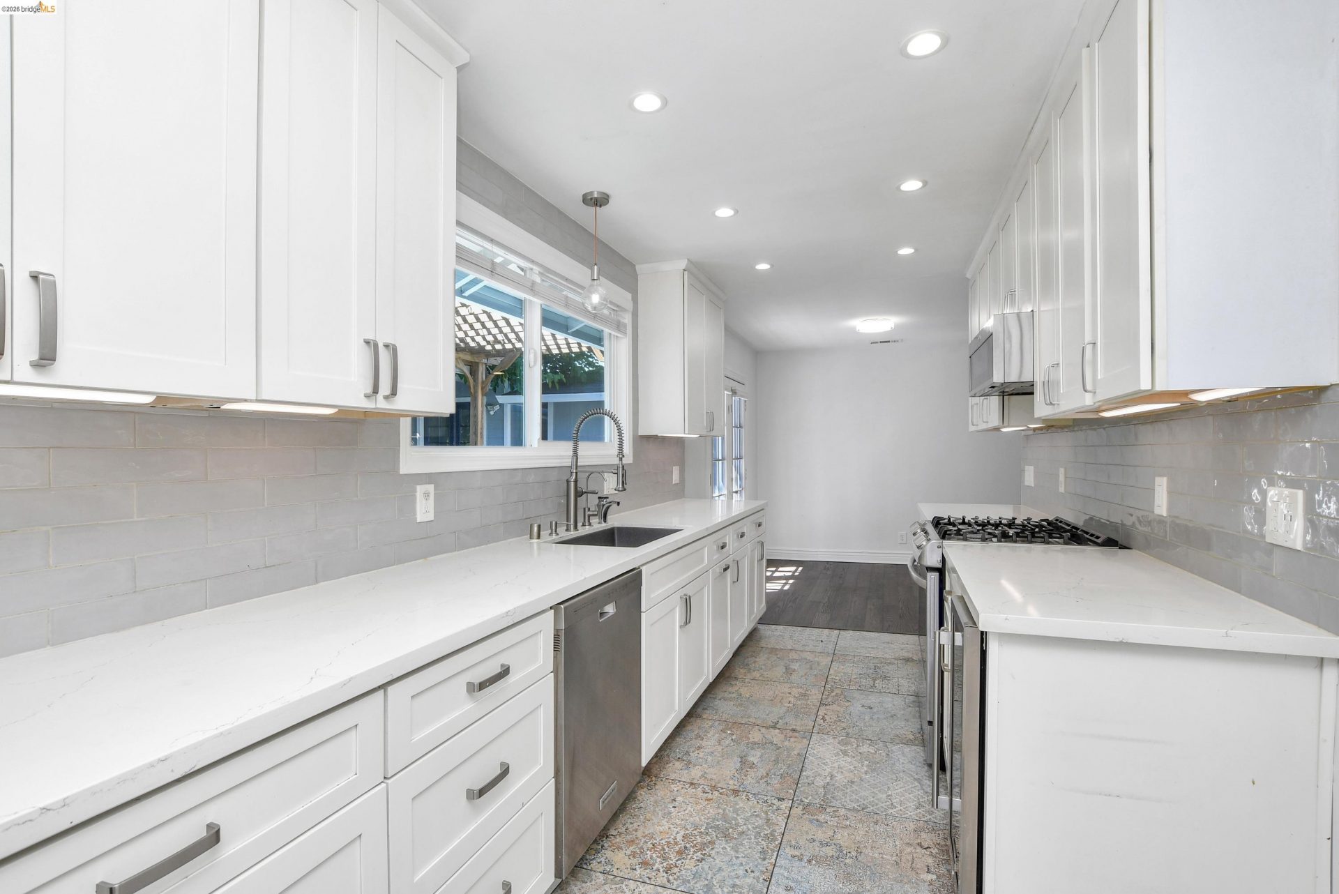 Property photo 20