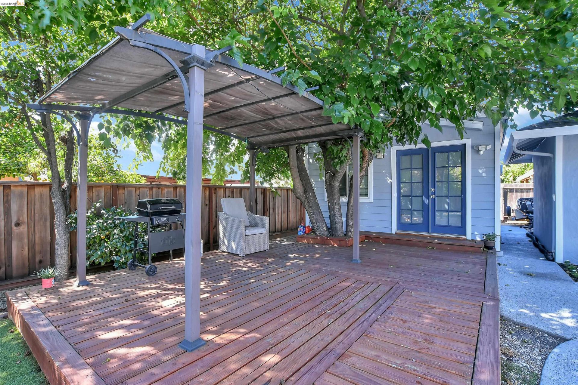 Property photo 33
