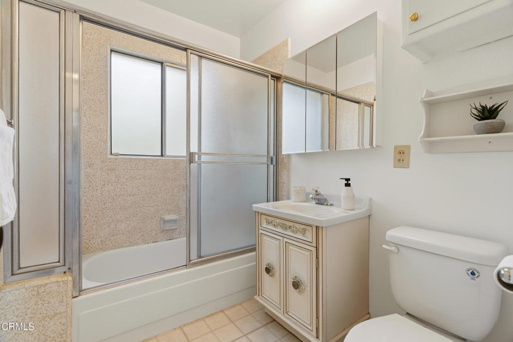 Property photo 35