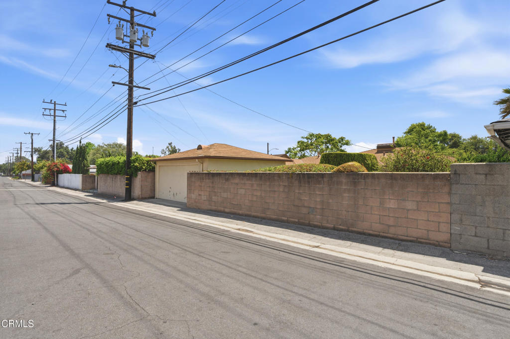 Property photo 44