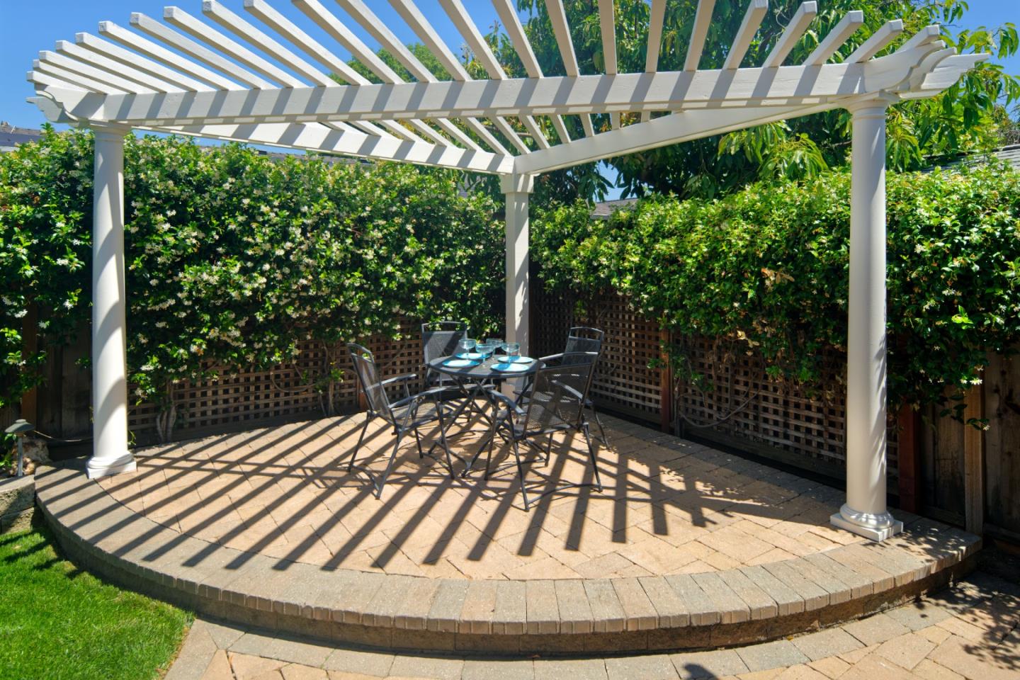 Property photo 35
