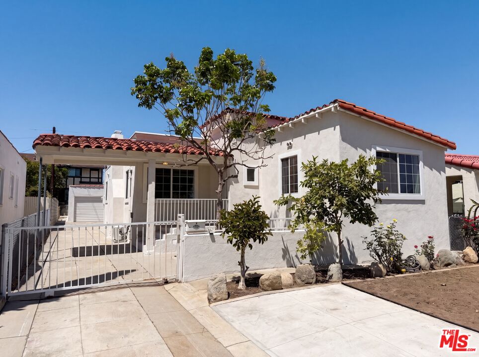 Property photo 25
