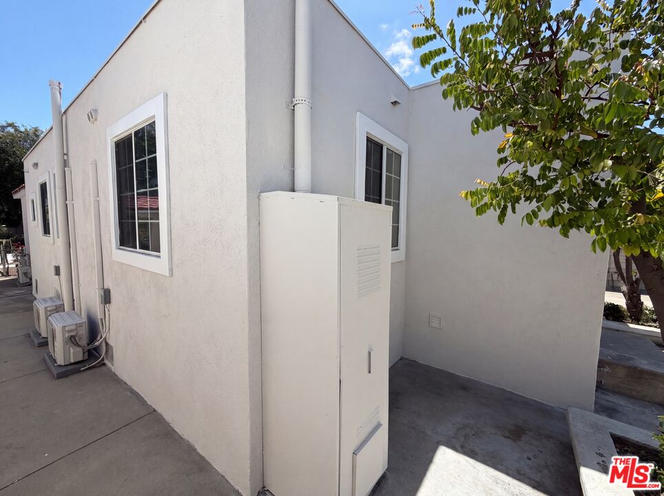 Property photo 28