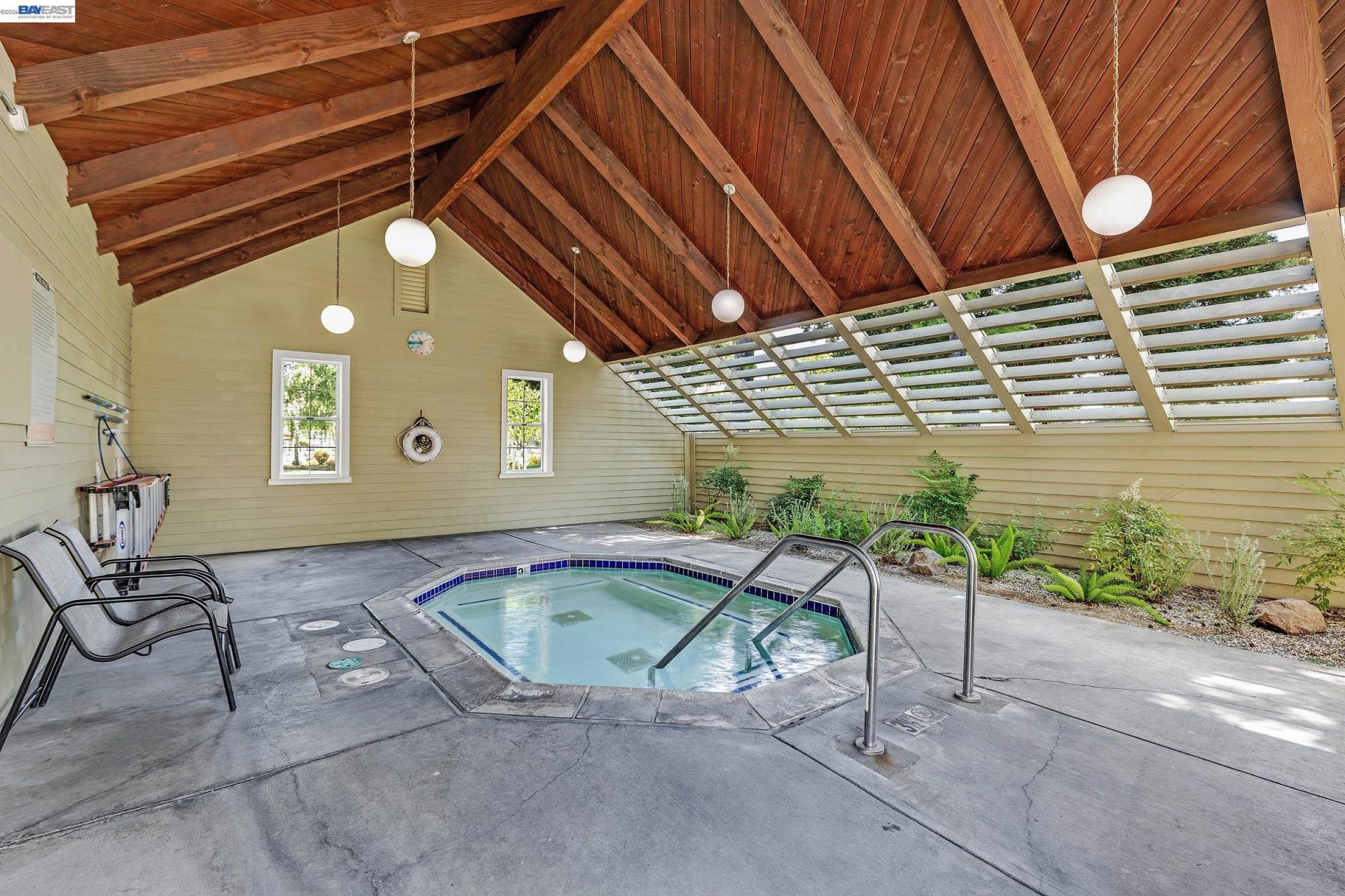 Property photo 33