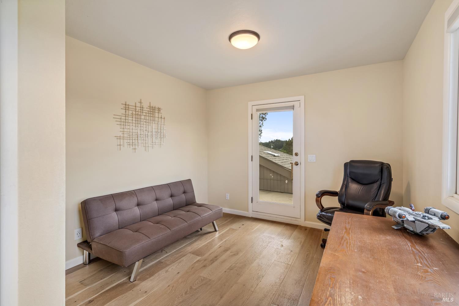 Property photo 36