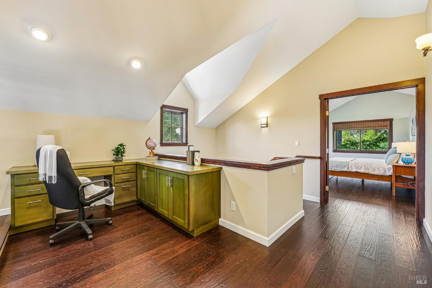 Property photo 33