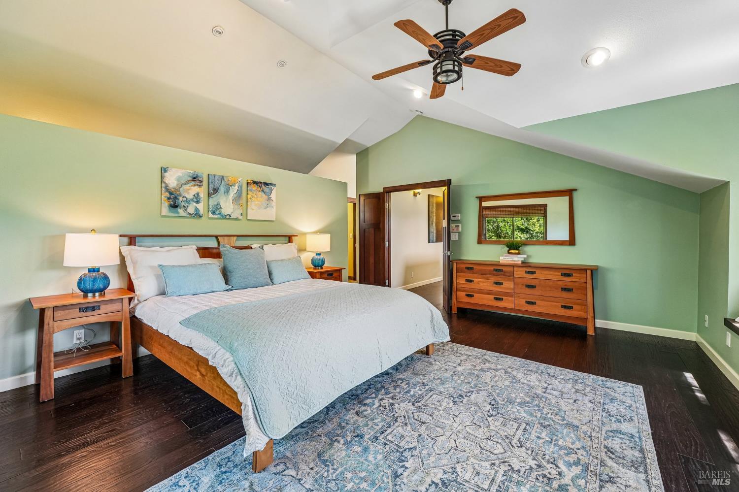 Property photo 37