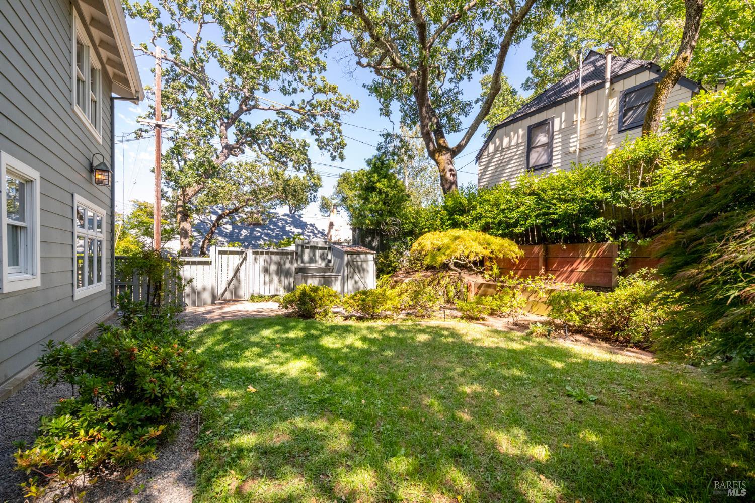 Property photo 44