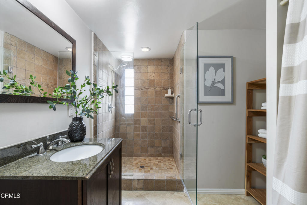 Property photo 50