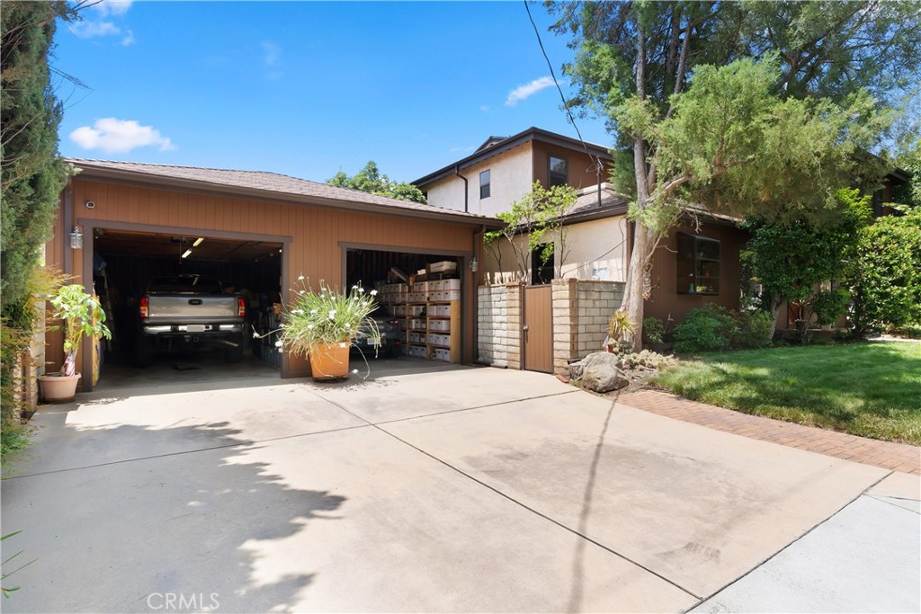 Property photo 42