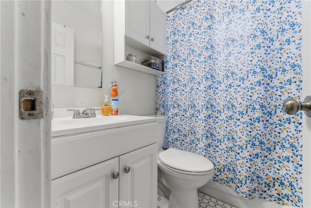 Property photo 24