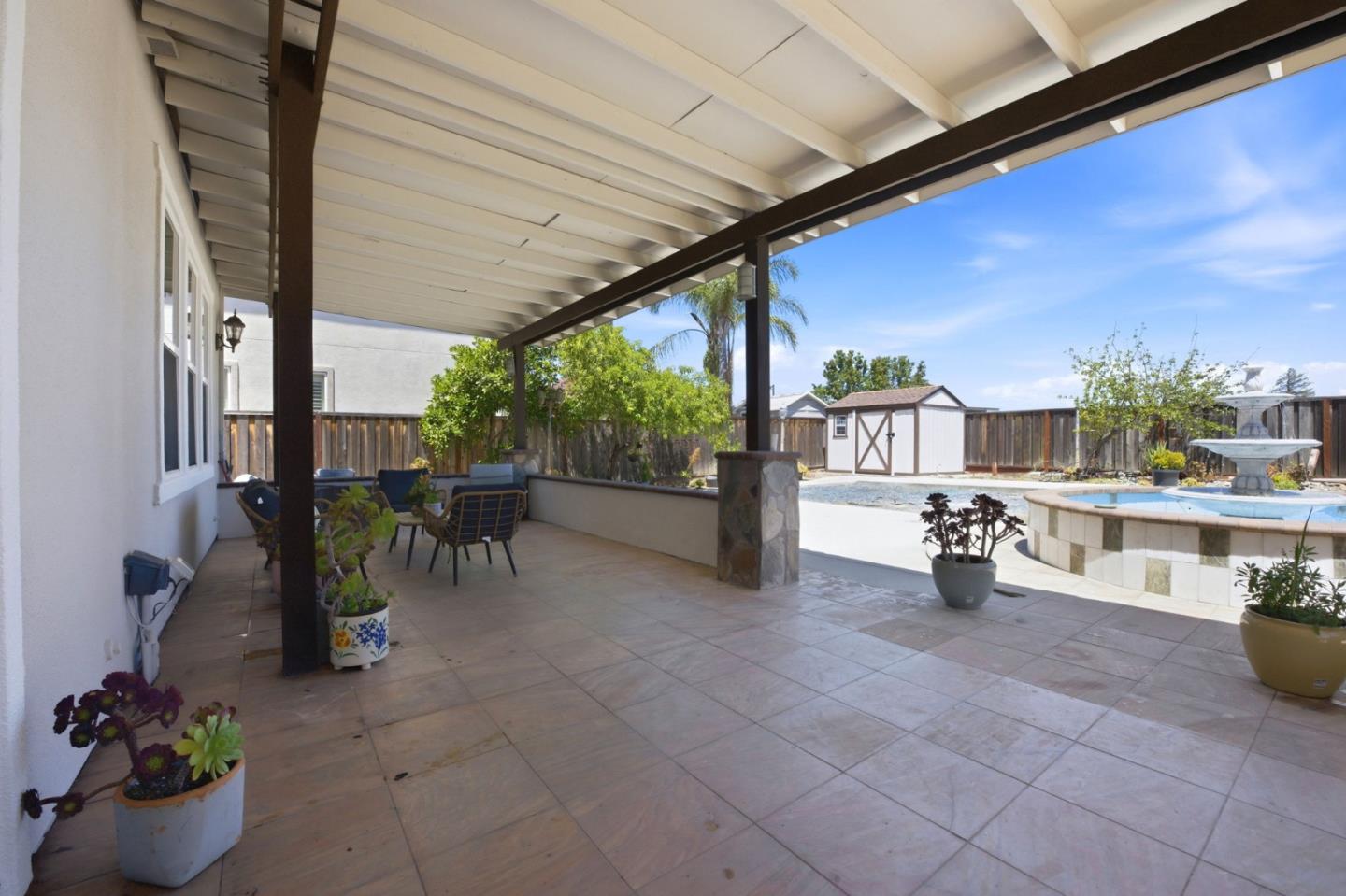 Property photo 50