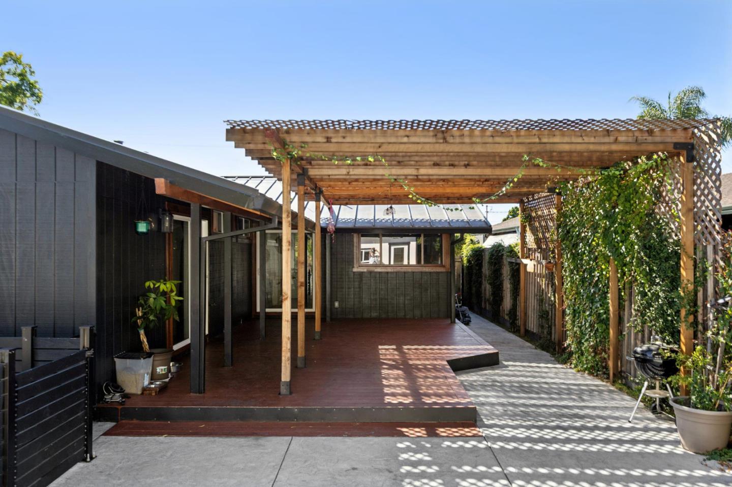 Property photo 24