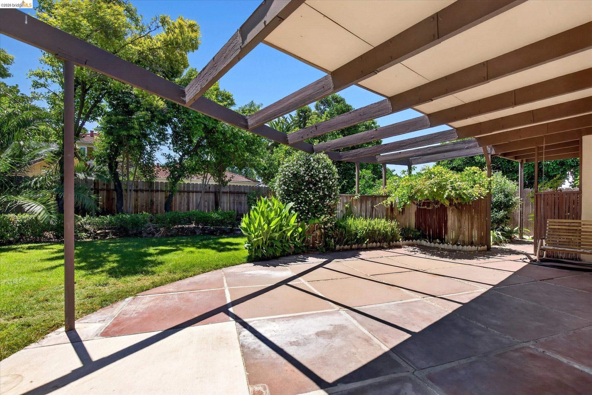 Property photo 33