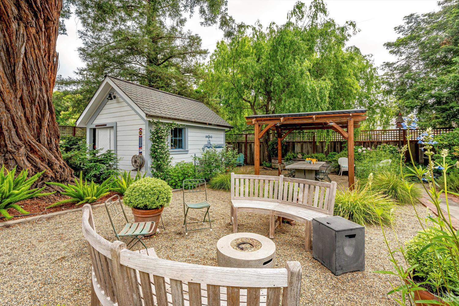 Property photo 44