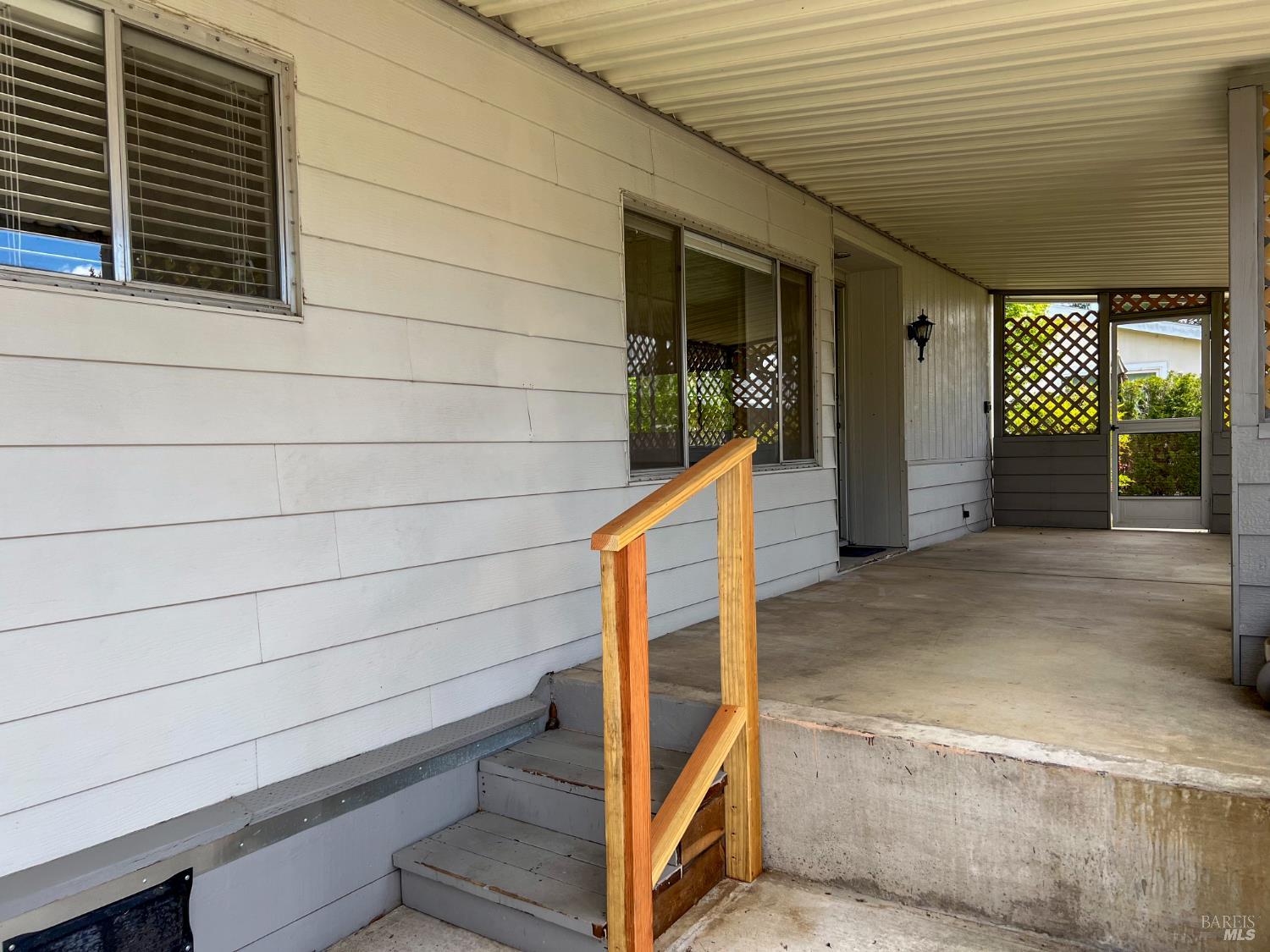 Property photo 35