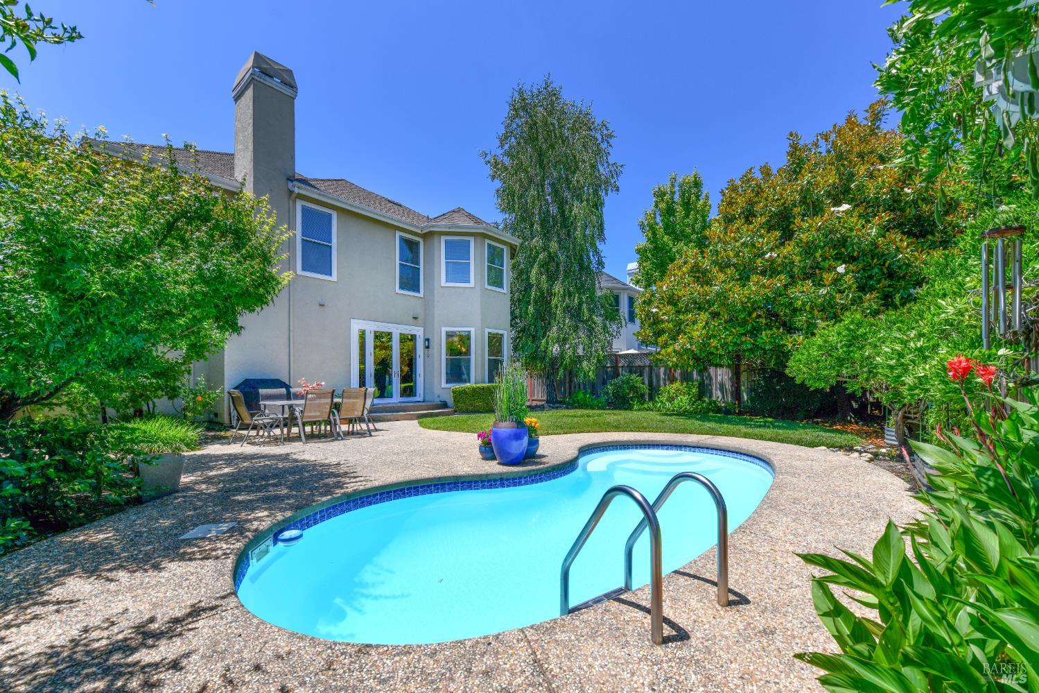 Property photo 38