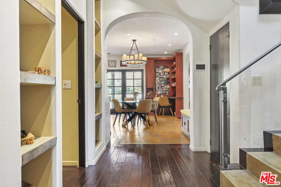 Property photo 24