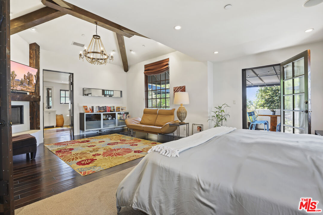 Property photo 40