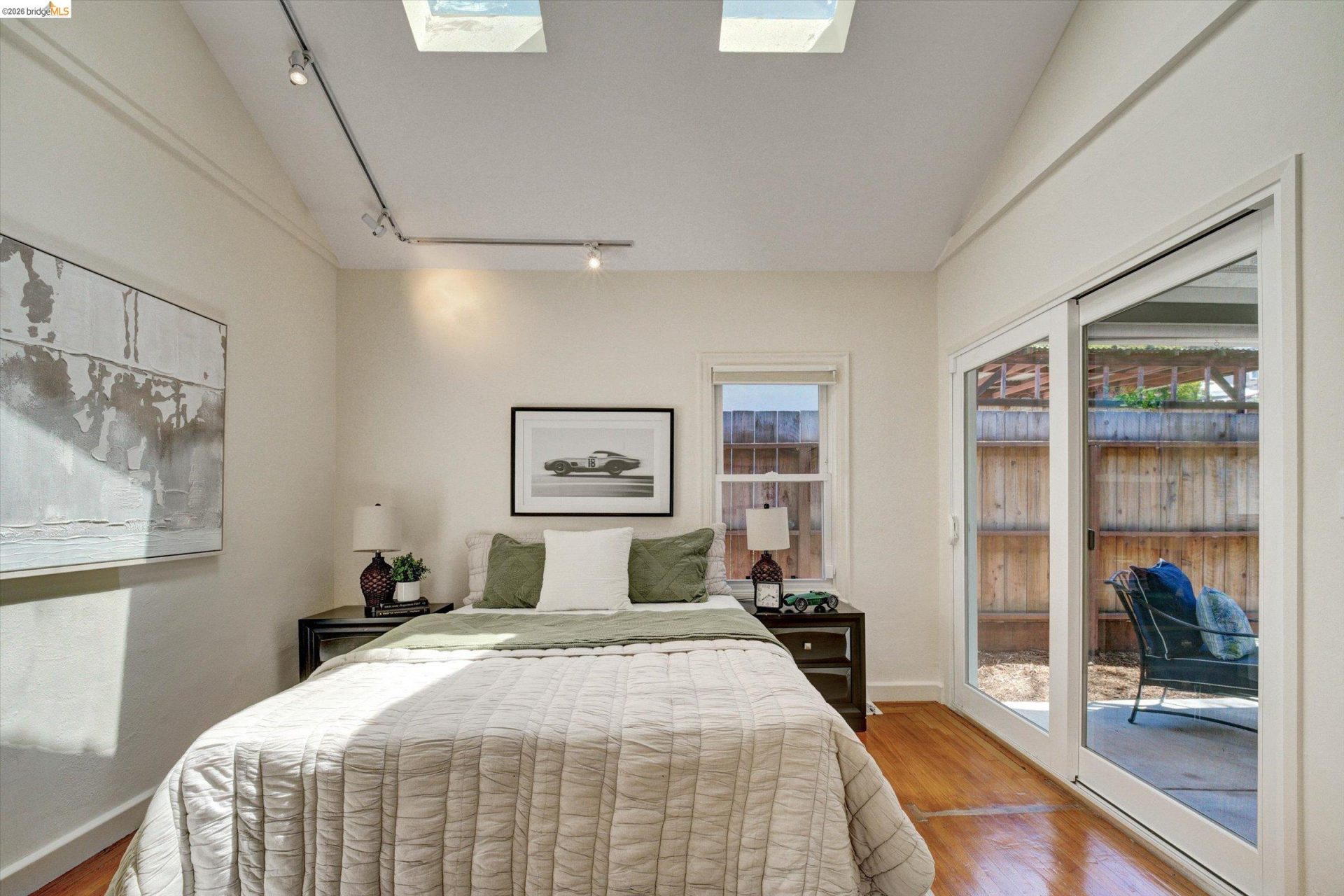 Property photo 33