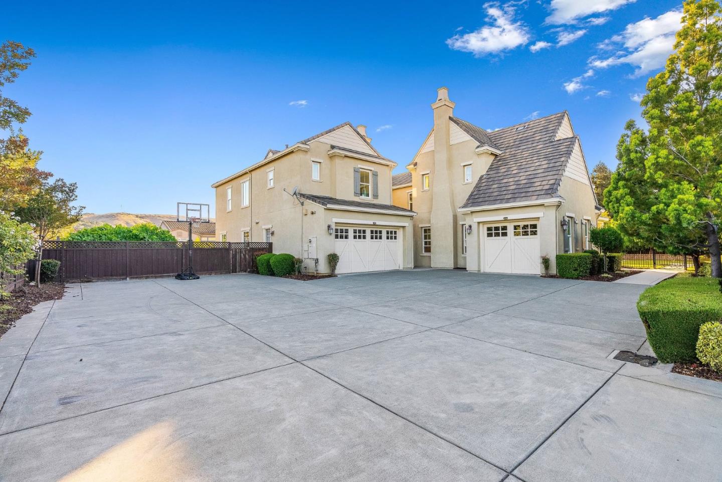 Property photo 22