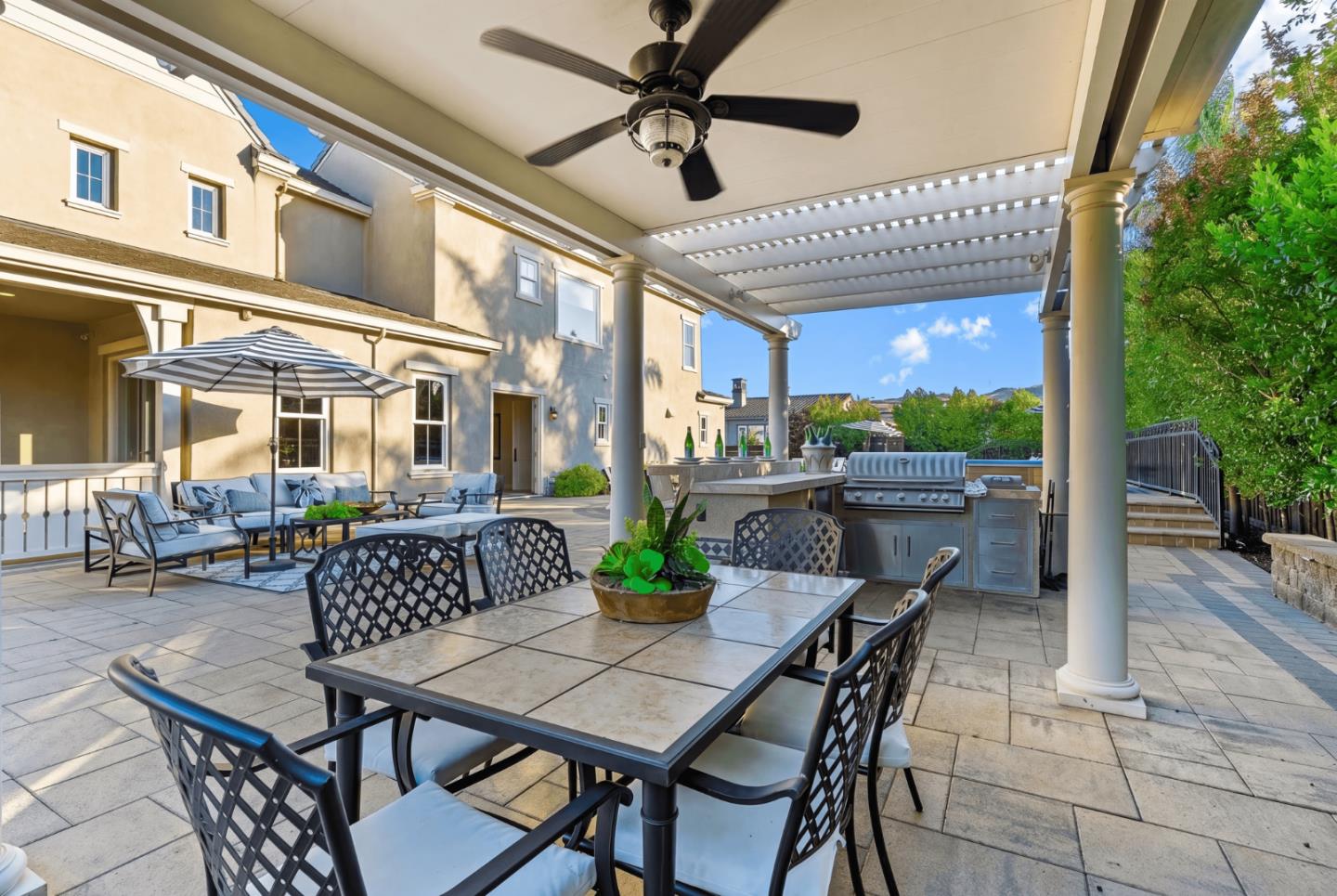 Property photo 28